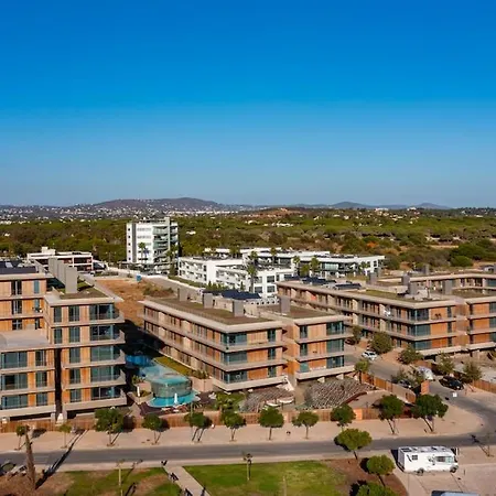 Daire Horizon 304 1Br Beachfront, Pool Quarteira