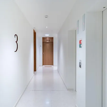 Horizon 1br Beachfront, Pool *